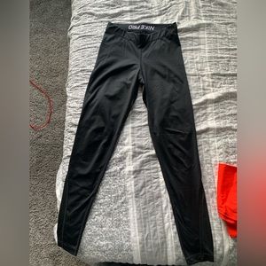 Black Nike leggings size small